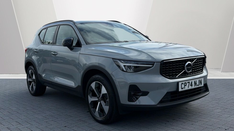 Volvo XC40 Plus Grey