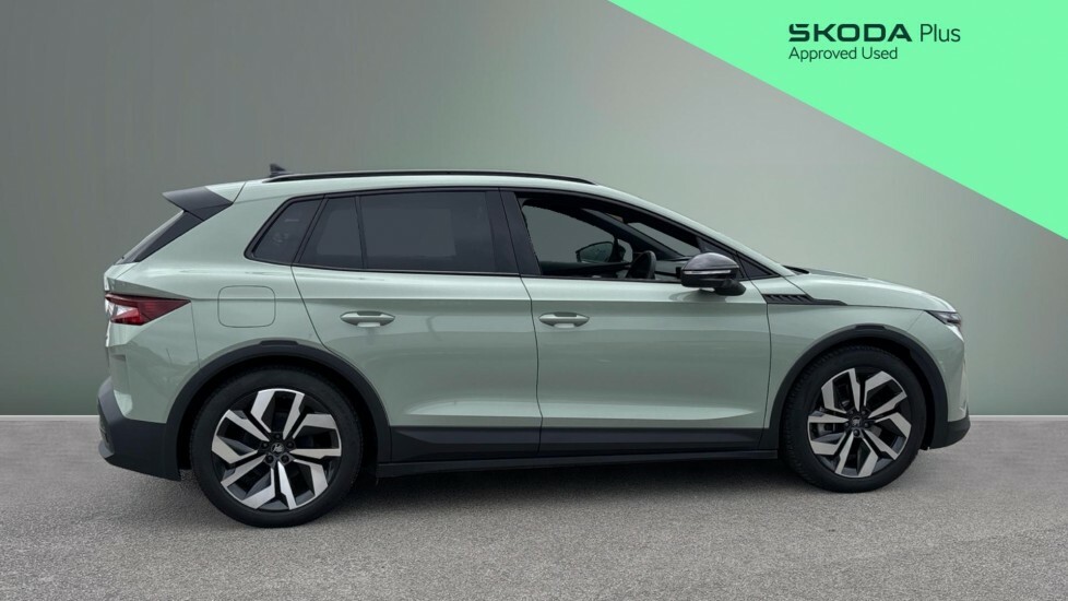 Skoda Elroq Sportline KY75MJU Green #4