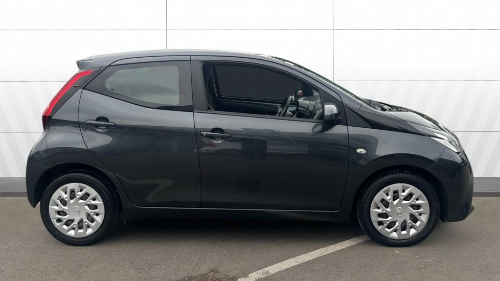 Toyota Aygo X X-play Grey #5