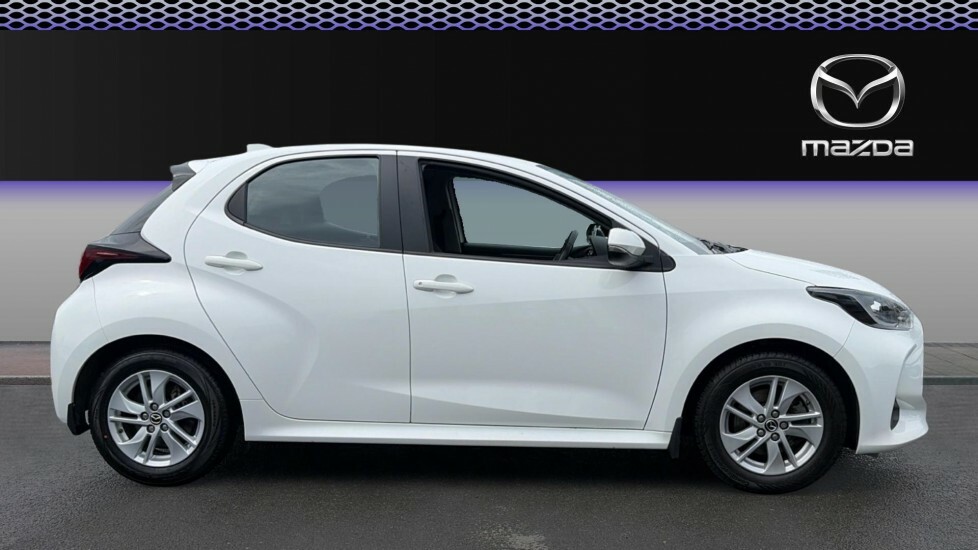 Mazda 2 Agile White #5