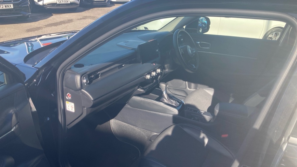 Honda Hr-V Advance Black #2