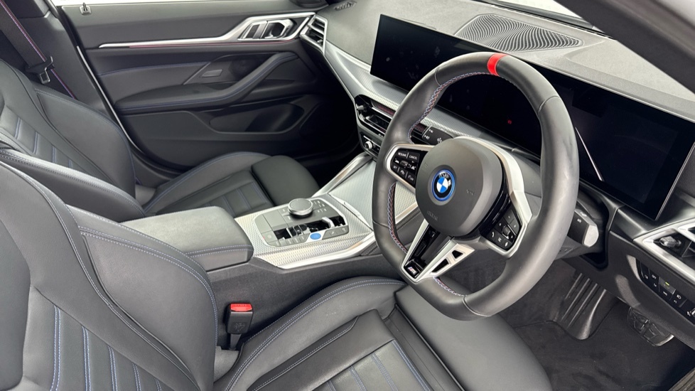 BMW i4 M50 White #6