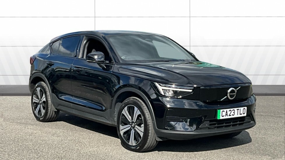 Volvo C40 Core Black
