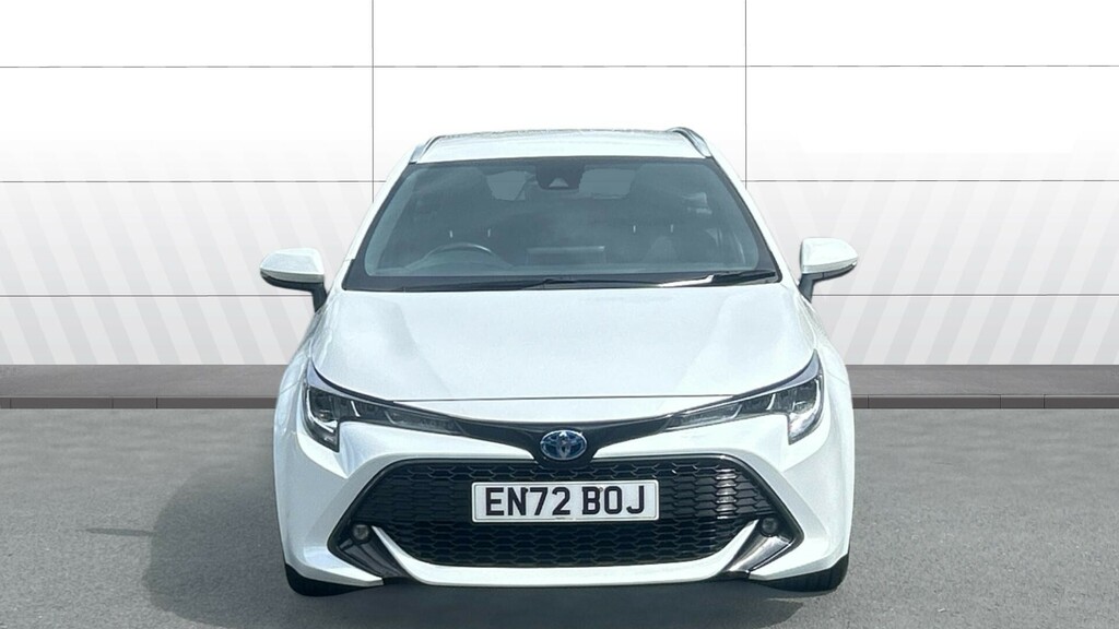 Toyota Corolla Icon White #3
