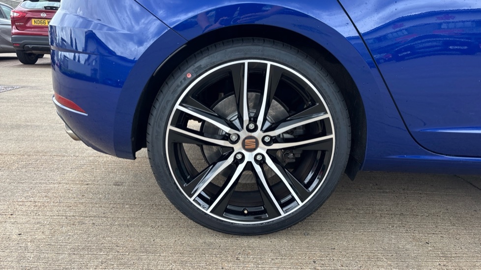 Cupra Leon Tsi Cupra Dsg Black #24
