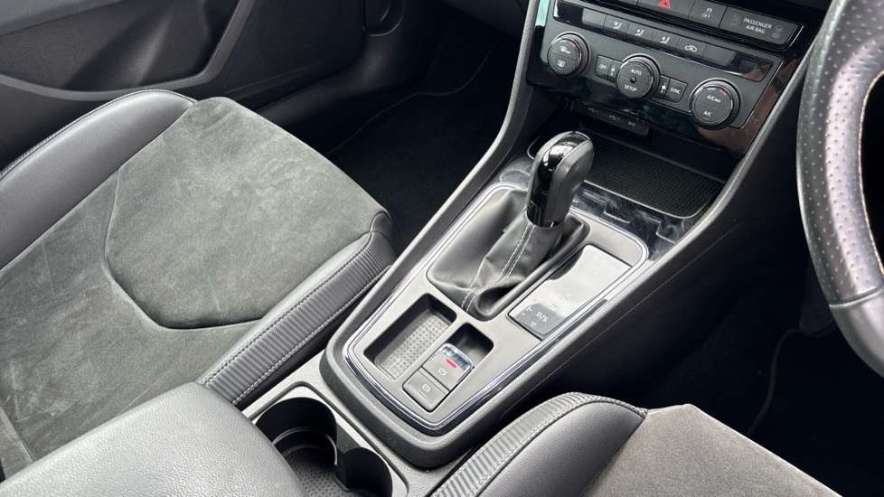 Cupra Leon Tsi Cupra Dsg Black #10