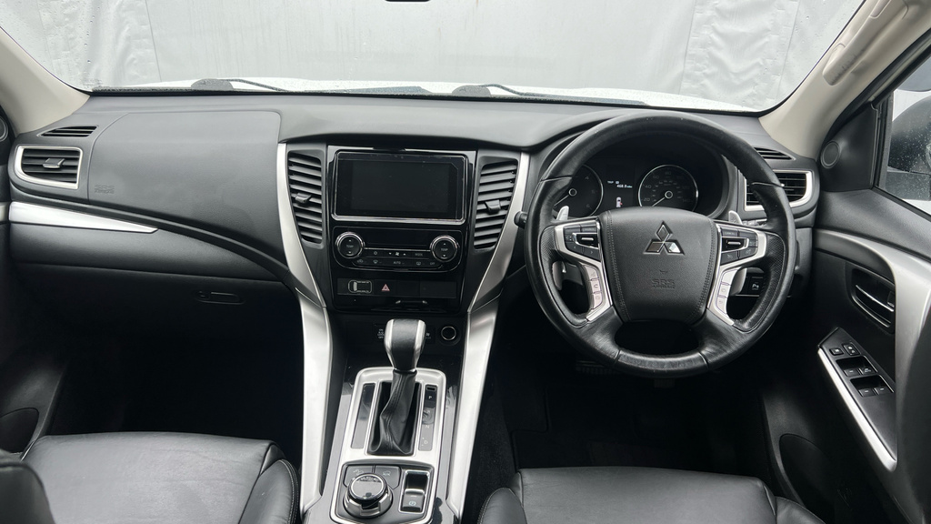 Mitsubishi Shogun Sport D 4 Grey #10