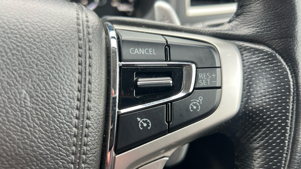 Mitsubishi Shogun Sport D 4 Grey #27