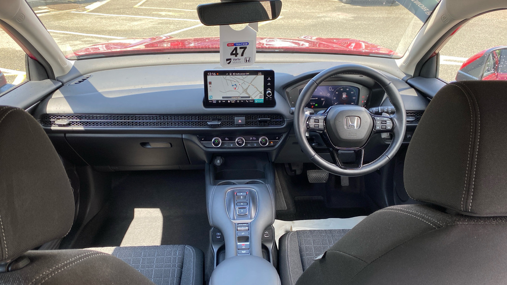 Honda Zr-V Elegance Red #4