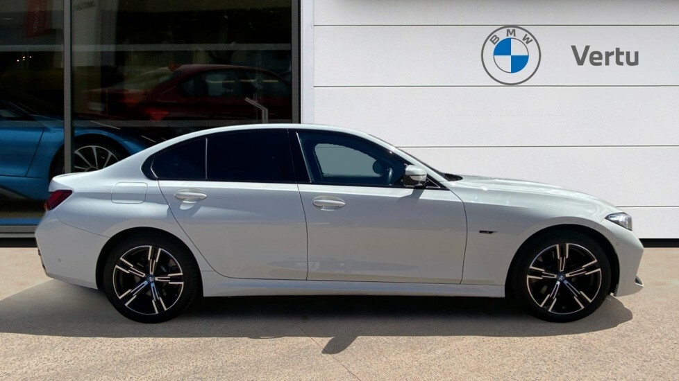 BMW 3 Series M Sport YK73BZF White #3