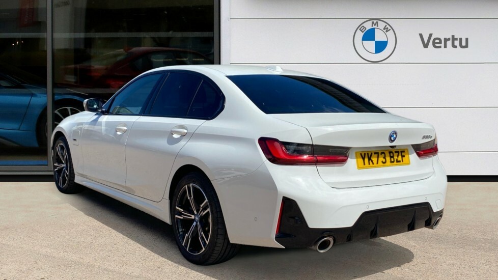 BMW 3 Series M Sport YK73BZF White #2