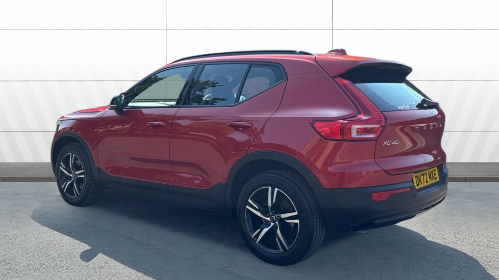 Volvo XC40 Plus Red #2