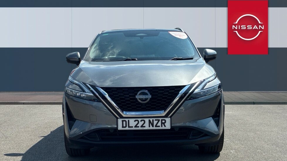 Nissan Qashqai Tekna Grey #4