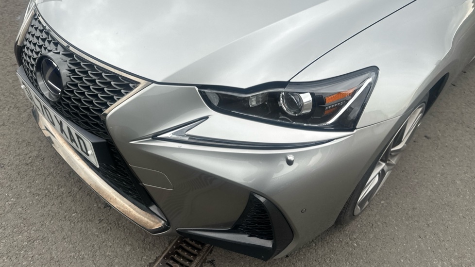 Lexus IS 300H 2.5 223 Bhp F-sport Navigation E-cvt #33