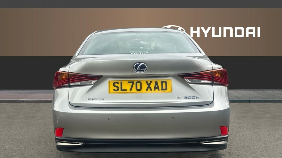 Lexus IS 300H 2.5 223 Bhp F-sport Navigation E-cvt #6