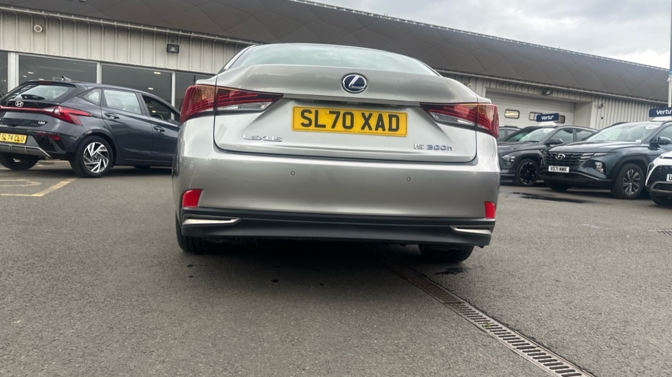 Lexus IS 300H 2.5 223 Bhp F-sport Navigation E-cvt #27