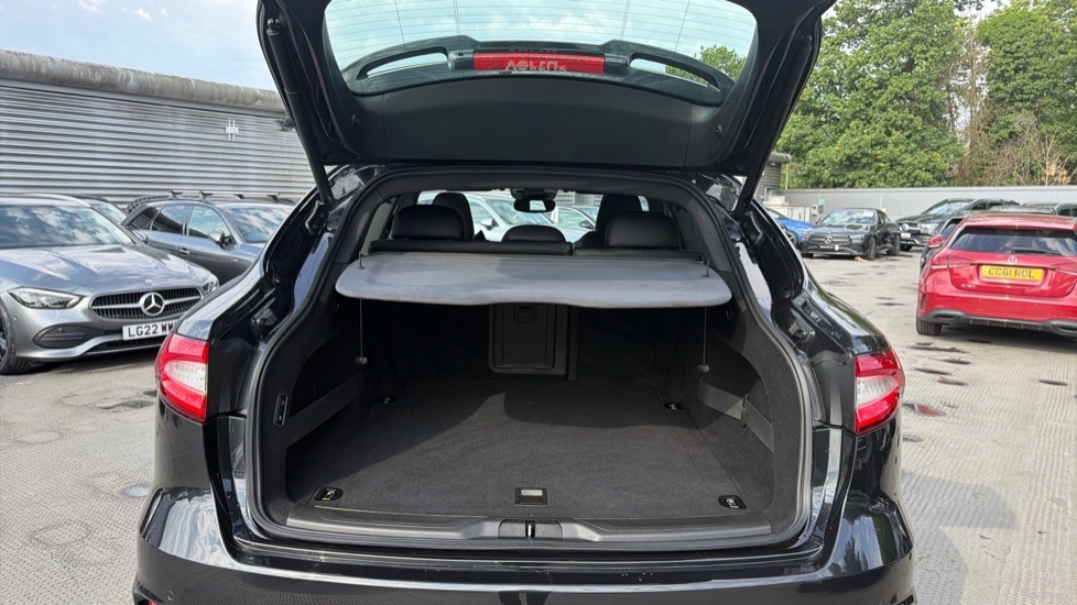 Maserati Levante Gransport N888EOM Black #4