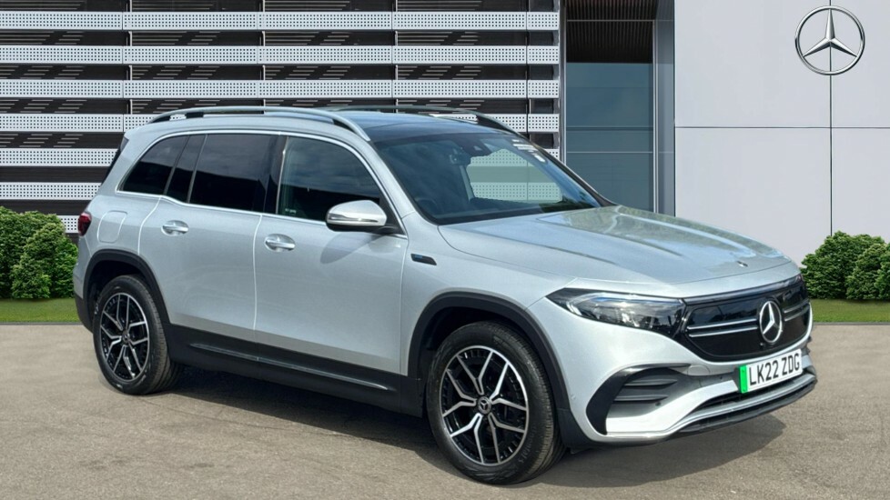 Mercedes-Benz EQB Amg Line Silver
