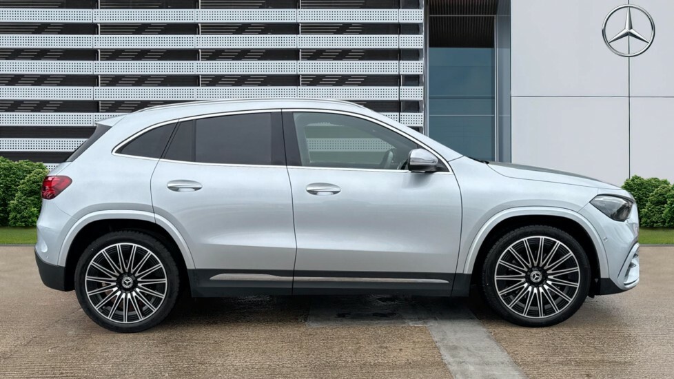 Mercedes-Benz GLA Class Amg Line BD74AWM Silver #5