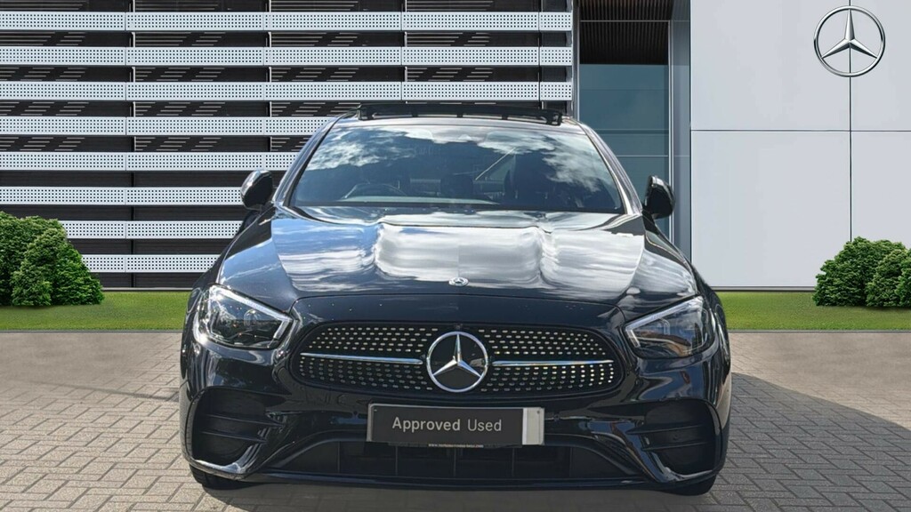 Mercedes-Benz E Class Amg Line Night Edition Black #3