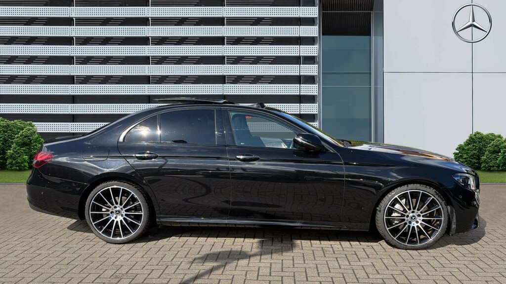 Mercedes-Benz E Class Amg Line Night Edition Black #5