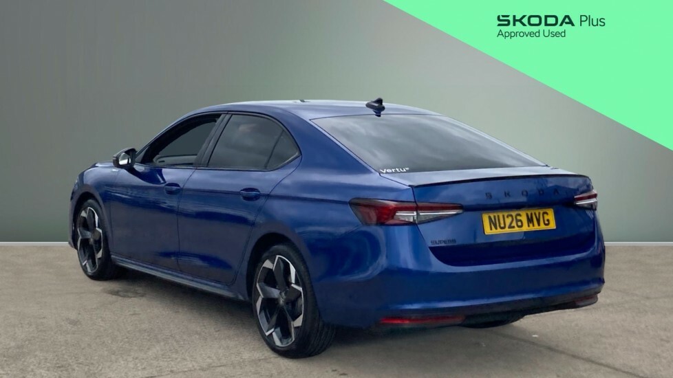 Skoda Superb Sportline Blue #3