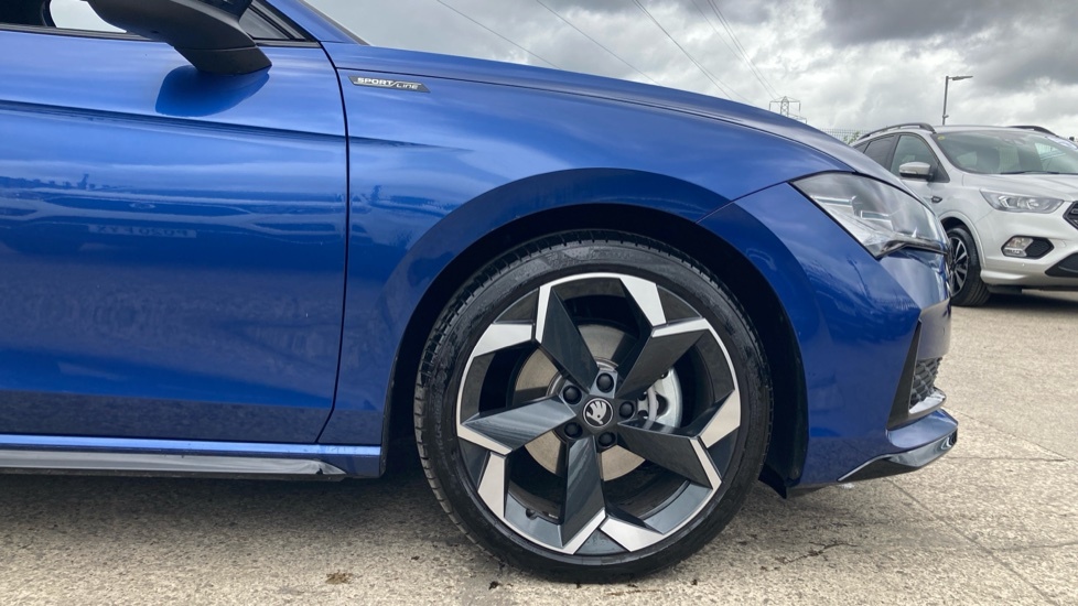 Skoda Superb Sportline Blue #5