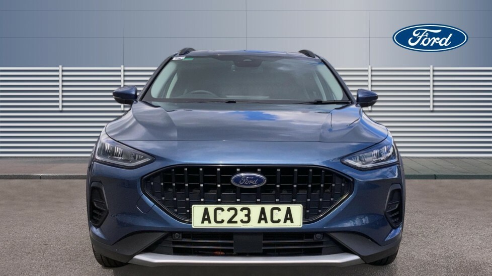 Ford Focus Active Blue #5