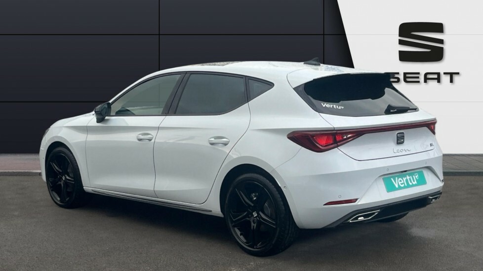 Seat Leon Fr Black Edition White #3