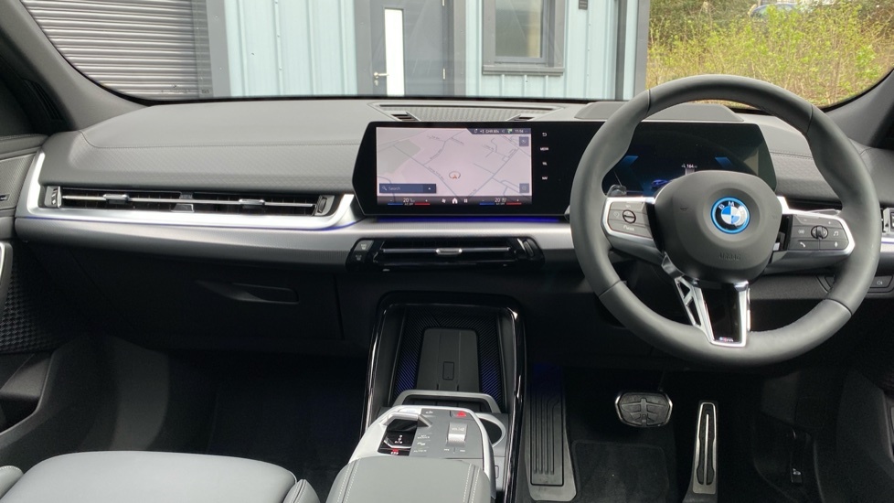 BMW iX2 M Sport WF26MWX Blue #4