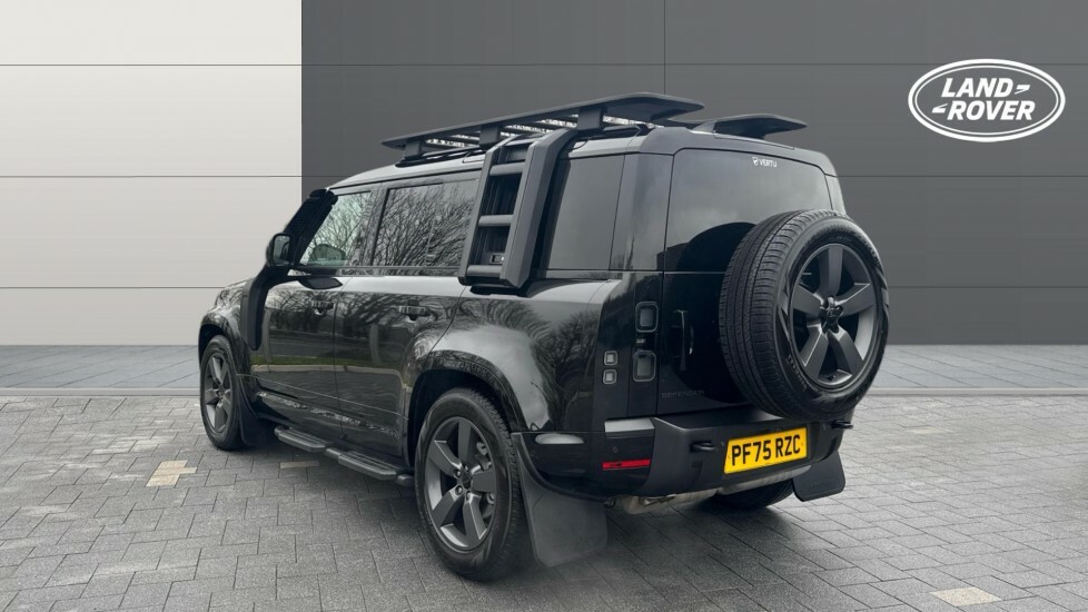 Land Rover Defender 110 X-dynamic Hse PF75RZC Black #2