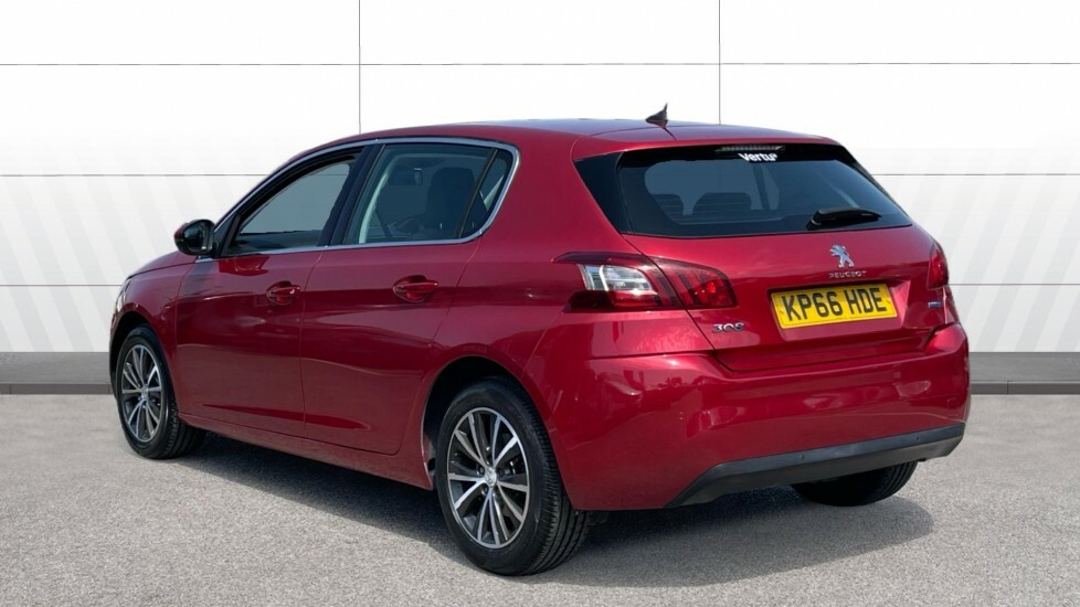 Peugeot 308 Allure Red #2