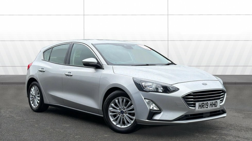 Ford Focus Titanium Silver