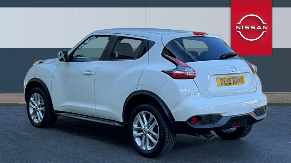 Nissan Juke N-connecta White #2