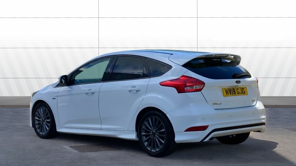 Ford Focus St-line NV18GJG White #2