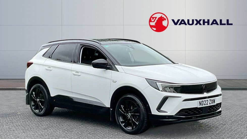 Vauxhall Grandland Sri ND22ZWW White