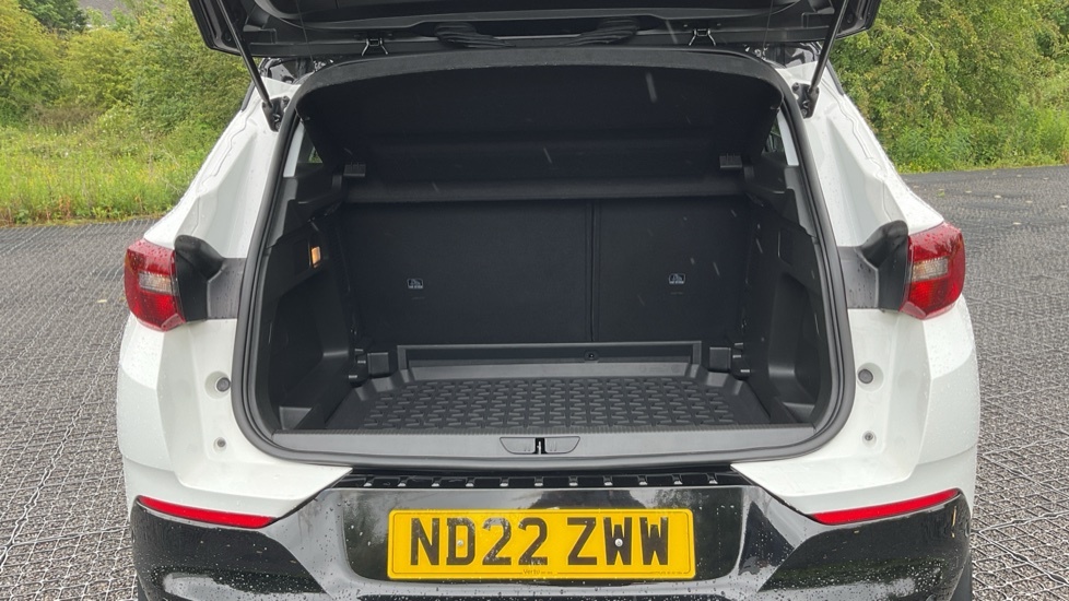 Vauxhall Grandland Sri ND22ZWW White #4