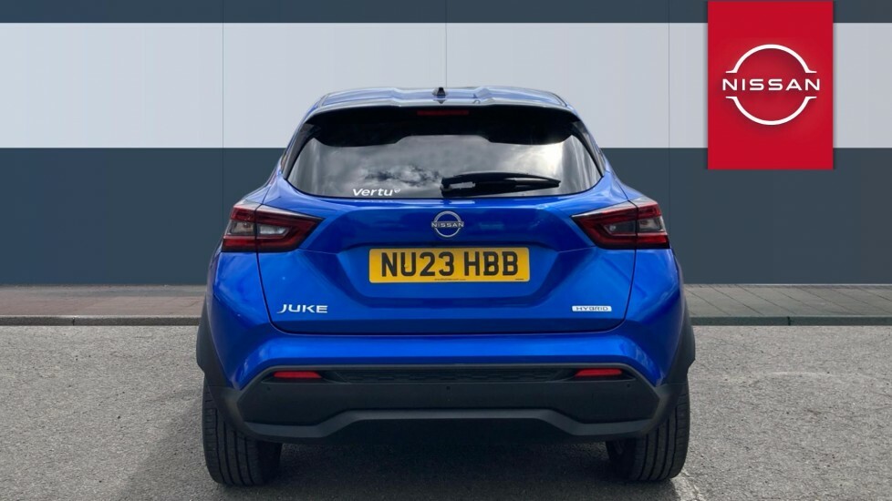 Nissan Juke Tekna Blue #6