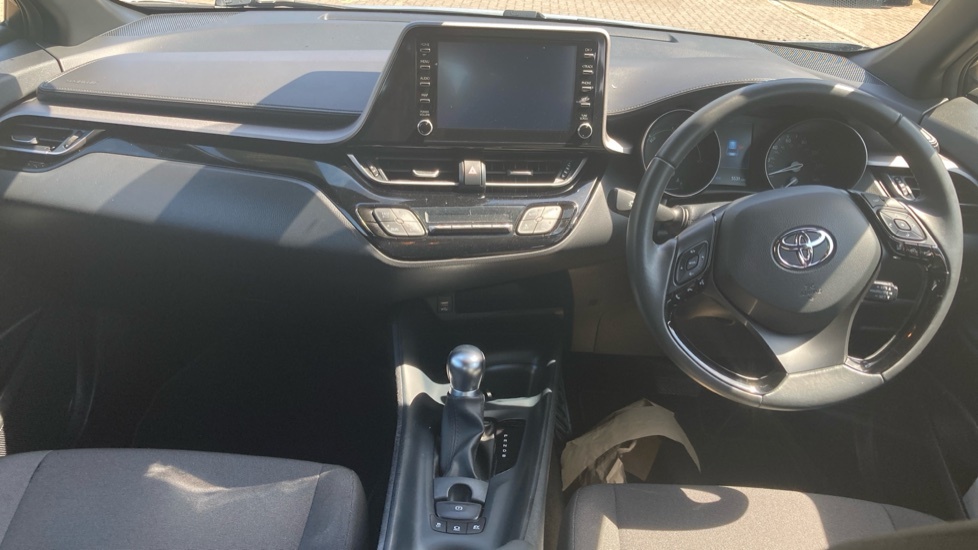 Toyota C-Hr Icon Silver #4