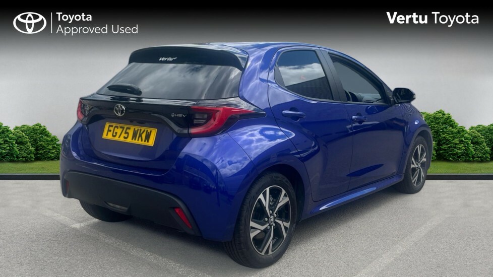 Toyota Yaris Design FG75WKW Blue #2