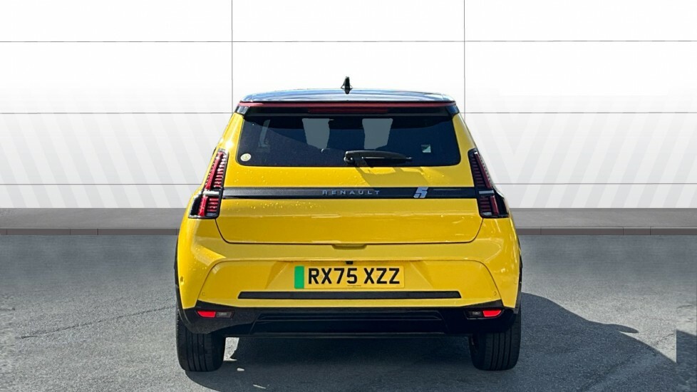 Renault 5 E-Tech Iconic Five Black #6