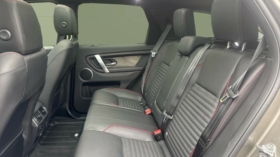 Land Rover Discovery Sport Urban Edition FA23LJZ Silver #4