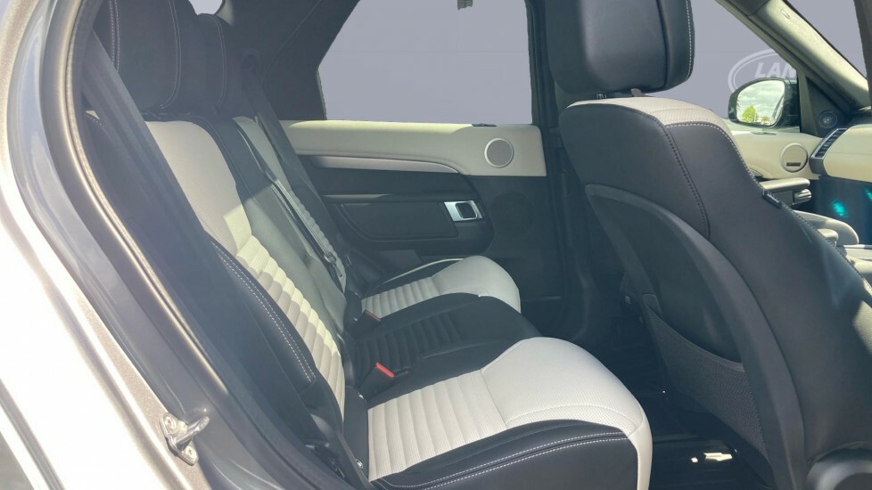 Land Rover Discovery Dynamic Se Grey #4