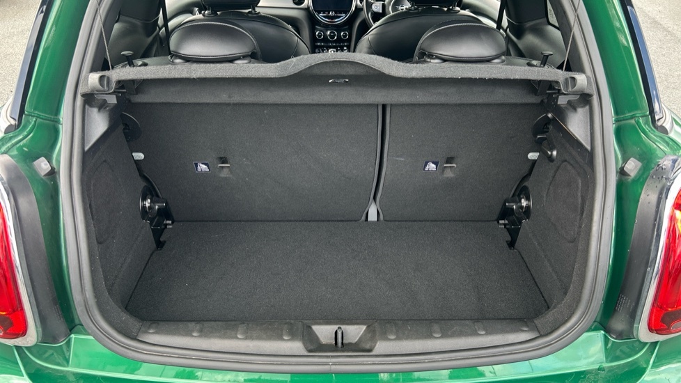 Mini Hatch Cooper Exclusive WK71XFT Green #4