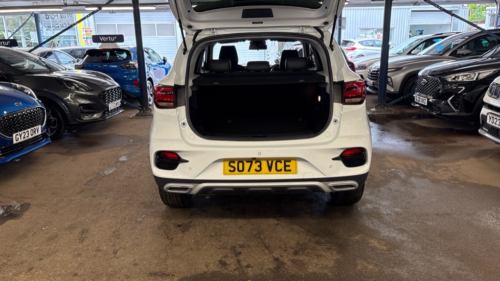 MG ZS Exclusive White #4