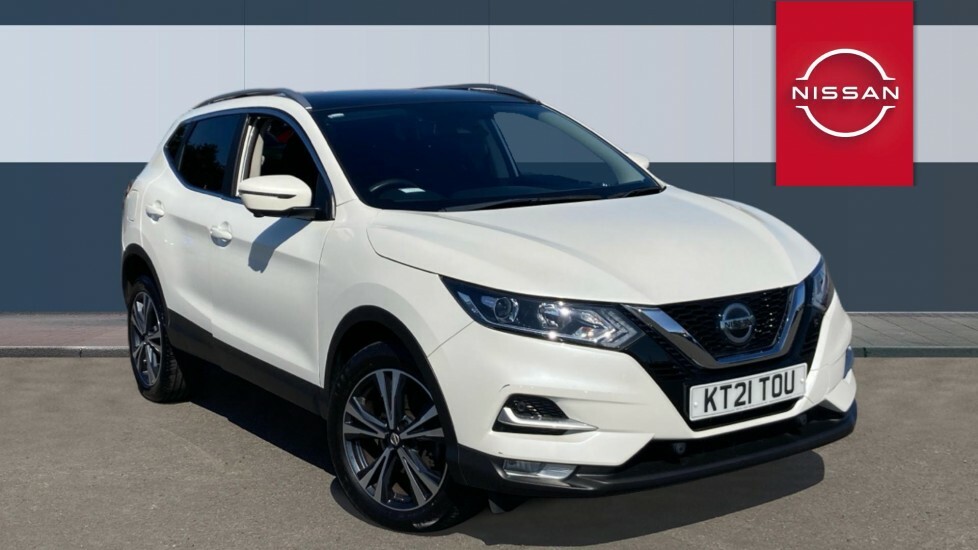 Nissan Qashqai N-connecta KT21TOU White