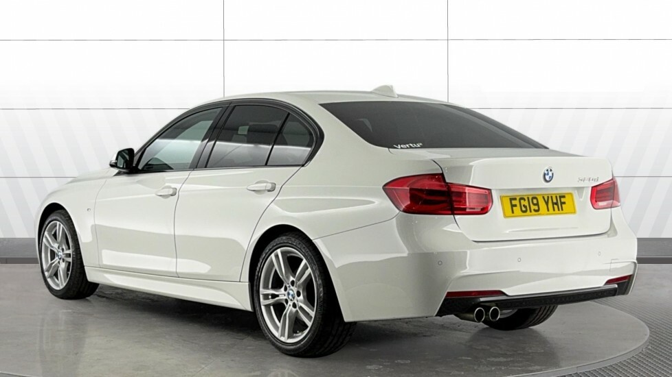 BMW 3 Series M Sport FG19YHF White #2