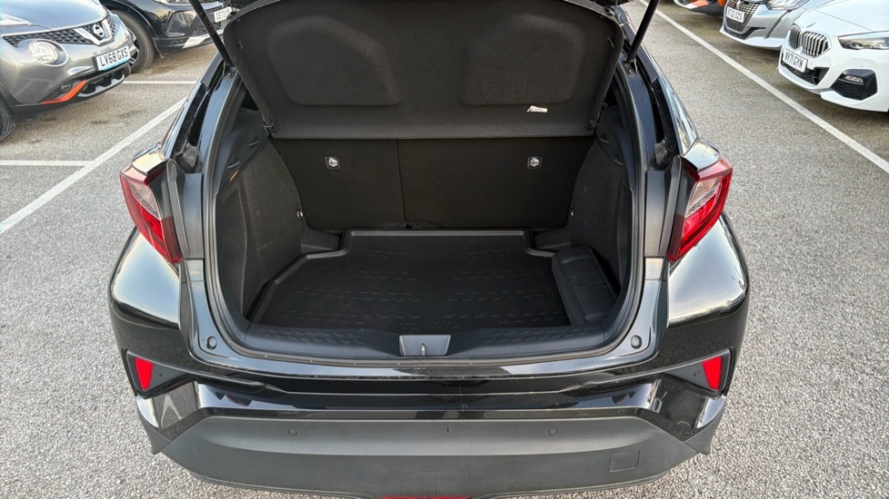 Toyota C-Hr Design Black #4