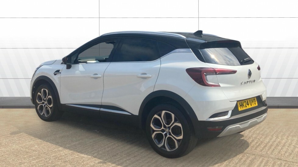 Renault Captur Techno Black #2