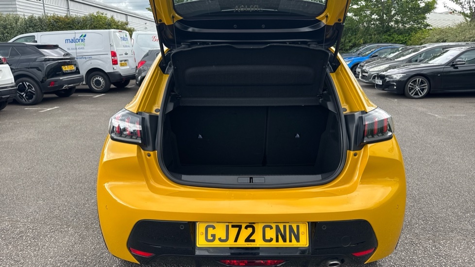 Peugeot 208 Gt Yellow #4